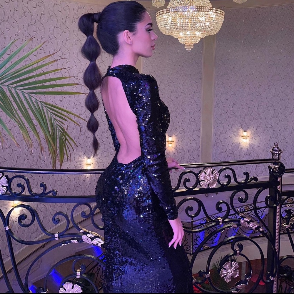 Lulu’s Elegant Black Sequin Dress